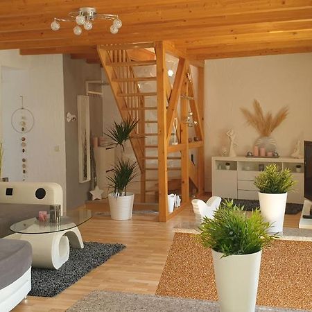 Ferienhaus Sabine Im Biosphaerenreservat Bliesgau Blieskastel Esterno foto