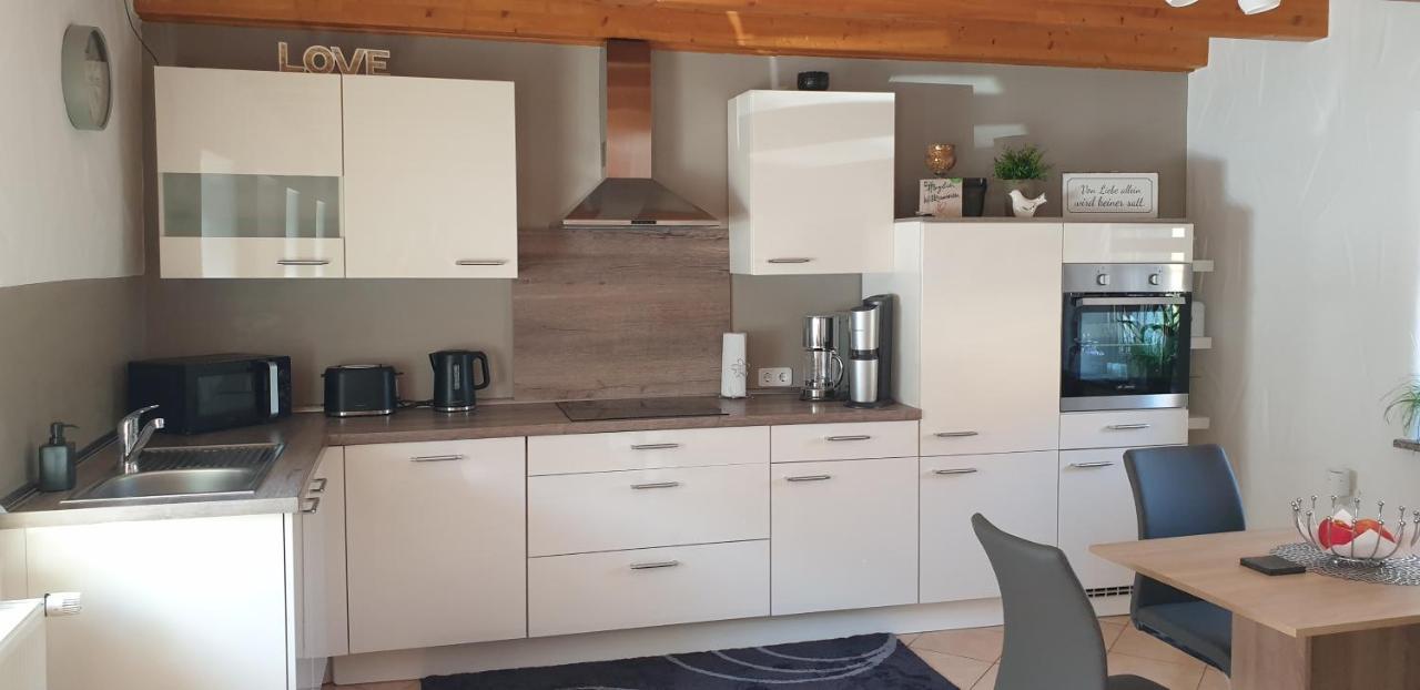 Ferienhaus Sabine Im Biosphaerenreservat Bliesgau Blieskastel Esterno foto